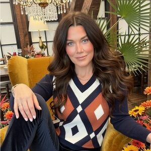 Meet your Posher, Marissa